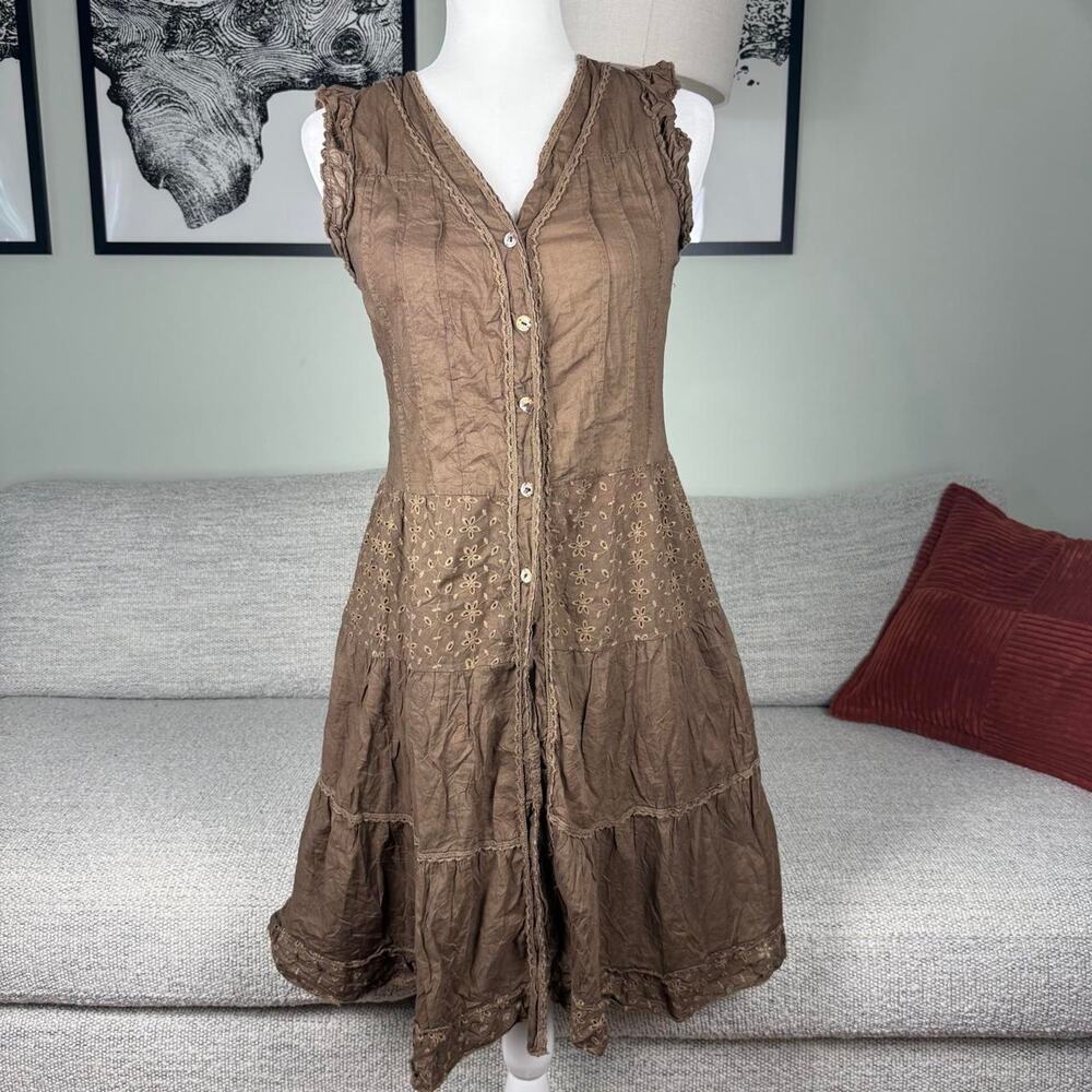 Brown boho short sleeve tiered dress eyelets - fits like S - Picture 2 of 7
